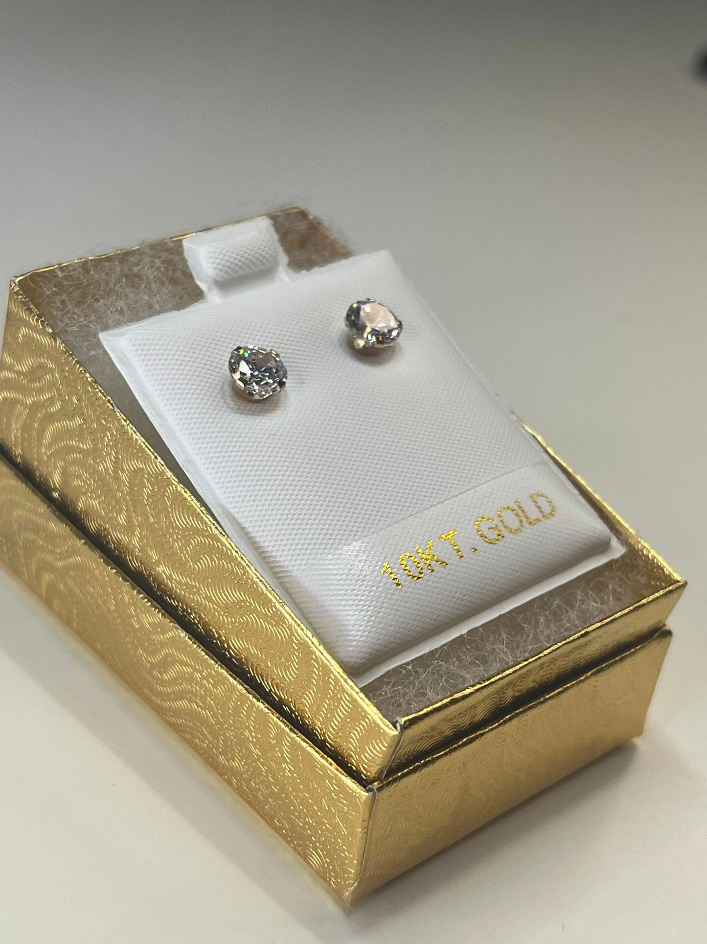 10k Yellow Gold 6mm round TrendyGold